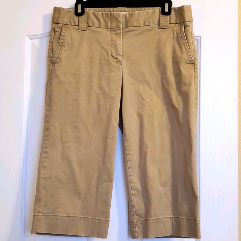 J Crew Chino khaki capris